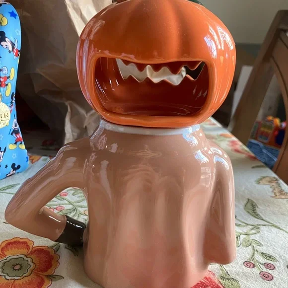 New Disney Parks headless horseman mug and candle votive - Picture 2 of 4